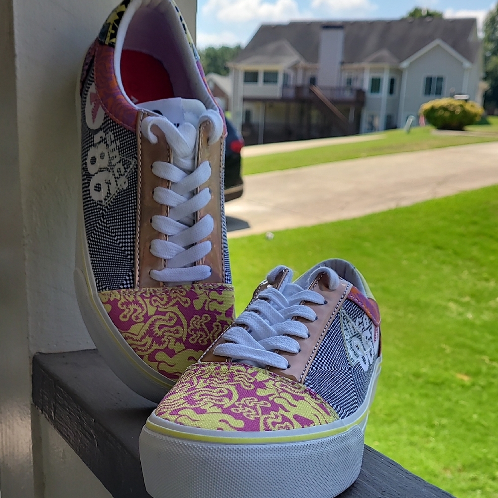 Airwalk Yellow Pink Sneakers Vibrant Style